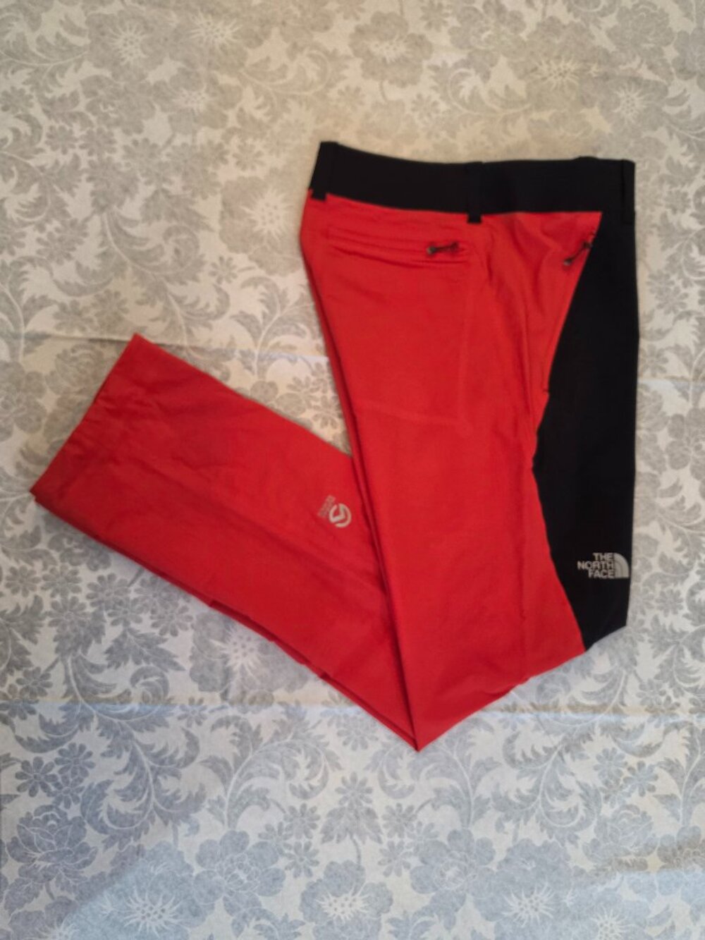 The North Face Summit Series Softshell Technical Alpine Ski Pants Mens Red Black